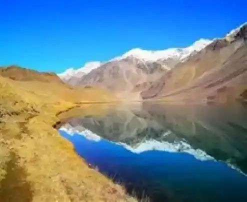 Ladakh to lahaul spiti travel deals.